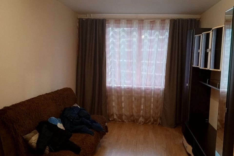 Сдаётся 1-комнатная квартира, 37 м²