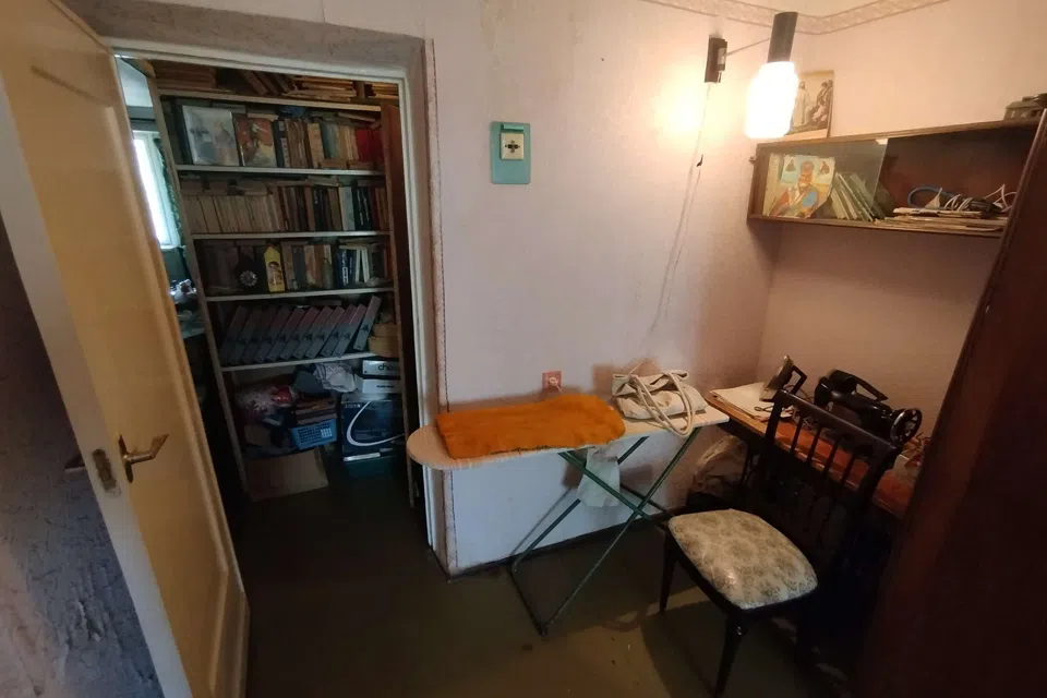 Продаётся 3-комнатная квартира, 55.8 м²