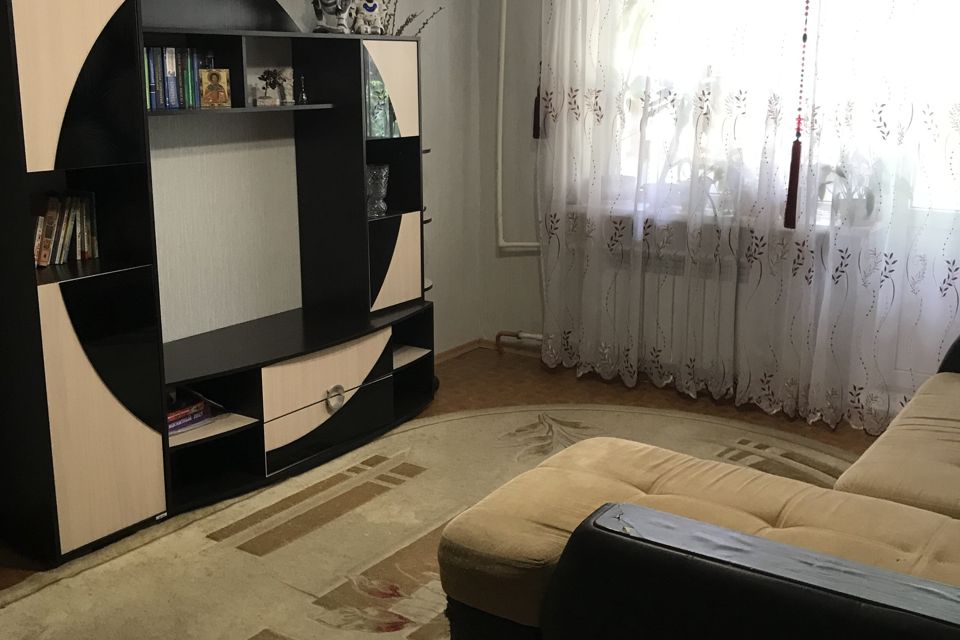 Продаётся 1-комнатная квартира, 37.8 м²