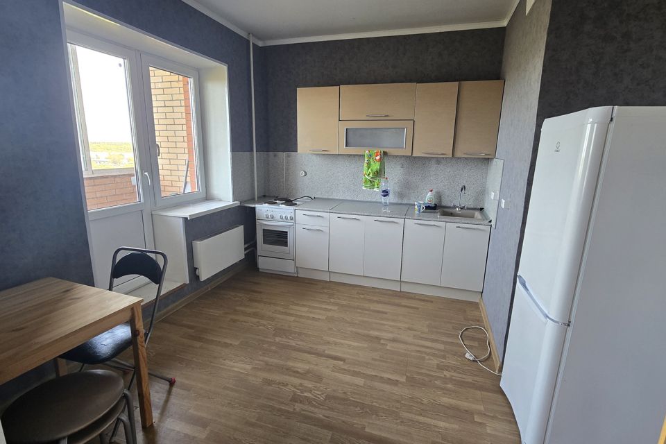 Продаётся 2-комнатная квартира, 71.1 м²