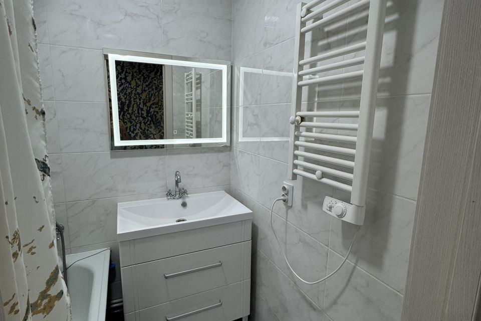 Продаётся 3-комнатная квартира, 62.5 м²