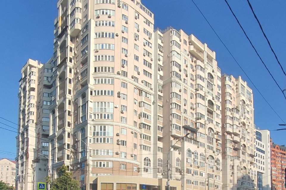 Продаётся 2-комнатная квартира, 70 м²