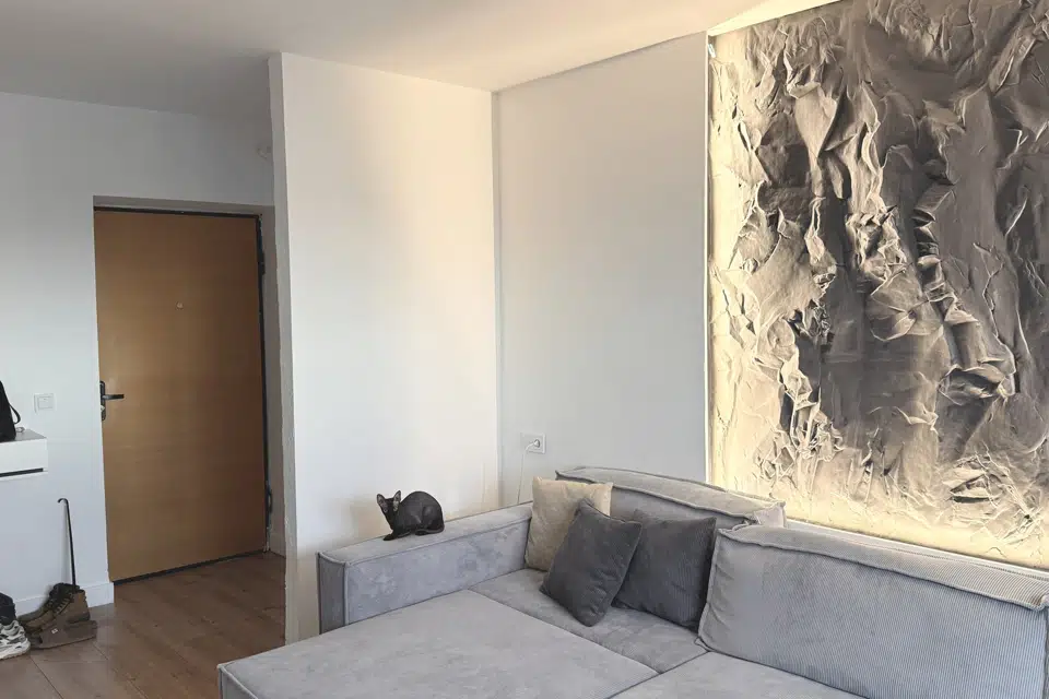 Продаётся 2-комнатная квартира, 56.7 м²