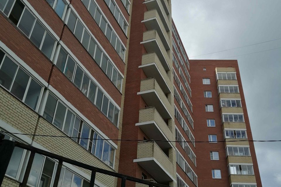 Продаётся 2-комнатная квартира, 53 м²