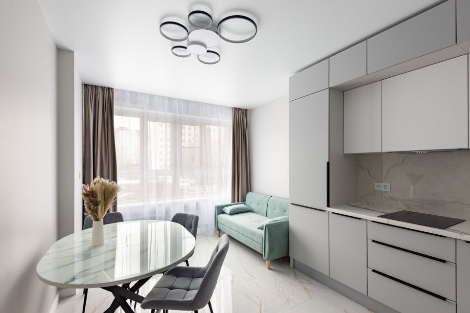 Продаётся 2-комнатная квартира, 65 м²