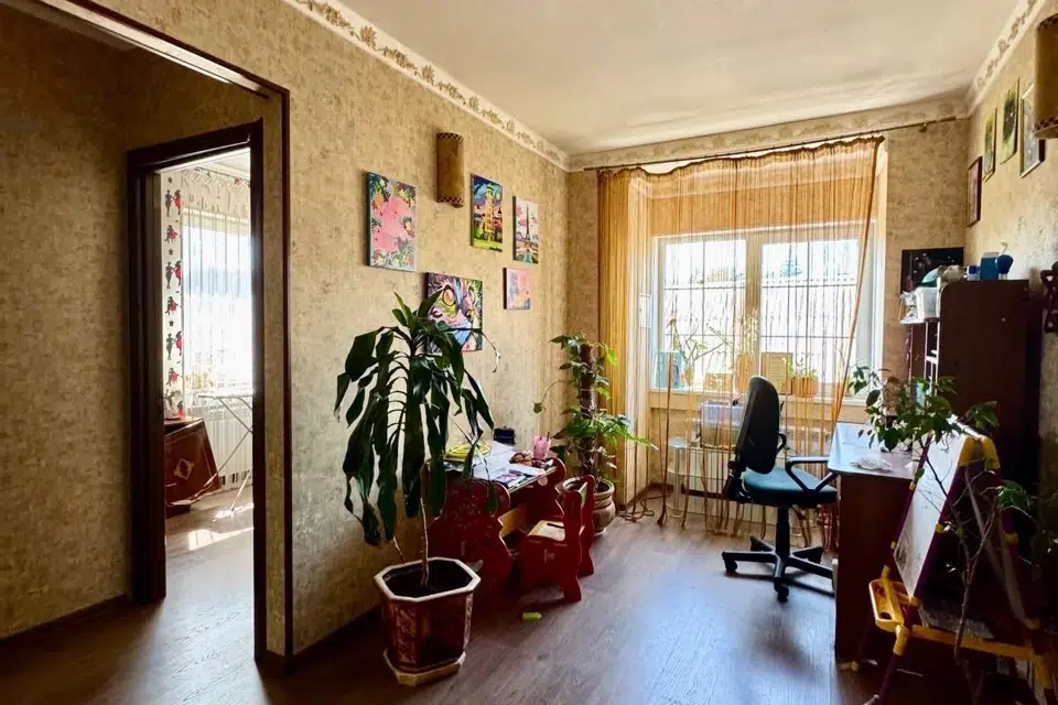 Продаётся 2-этажный дом, 142 м²
