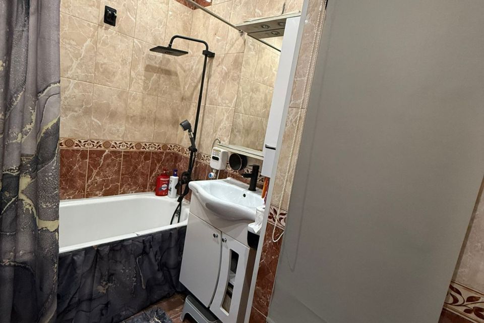 Продаётся 1-комнатная квартира, 50.5 м²