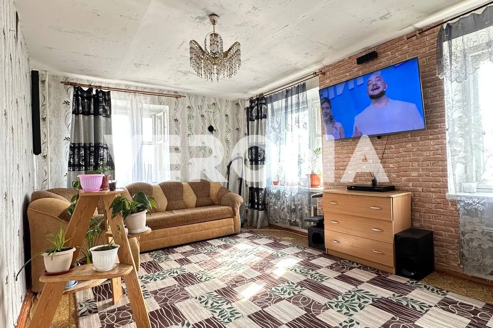 Продаётся 4-комнатная квартира, 91.7 м²