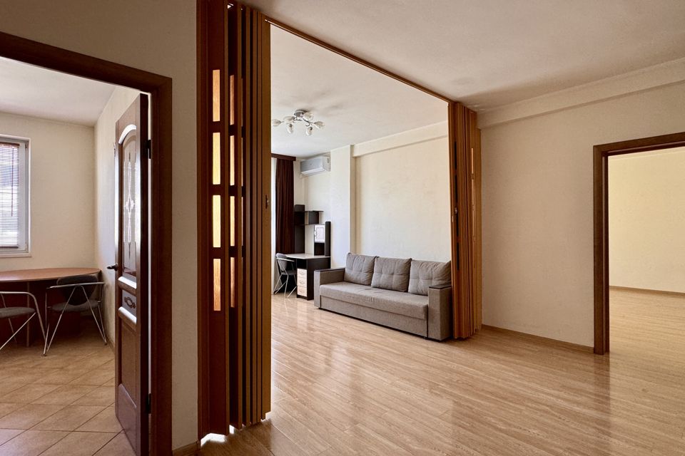 Продаётся 2-комнатная квартира, 69.7 м²