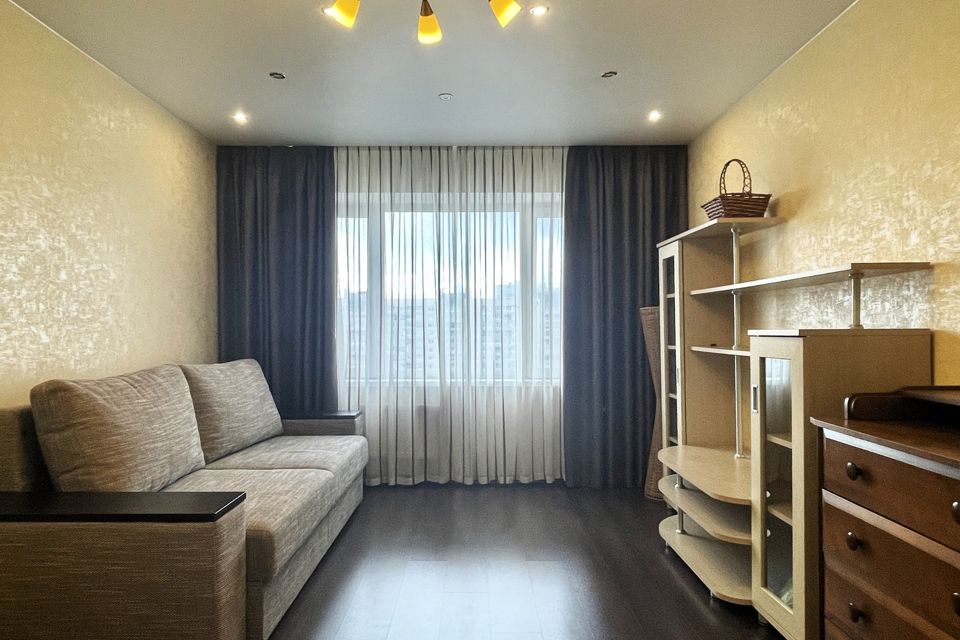 Продаётся 1-комнатная квартира, 40.2 м²
