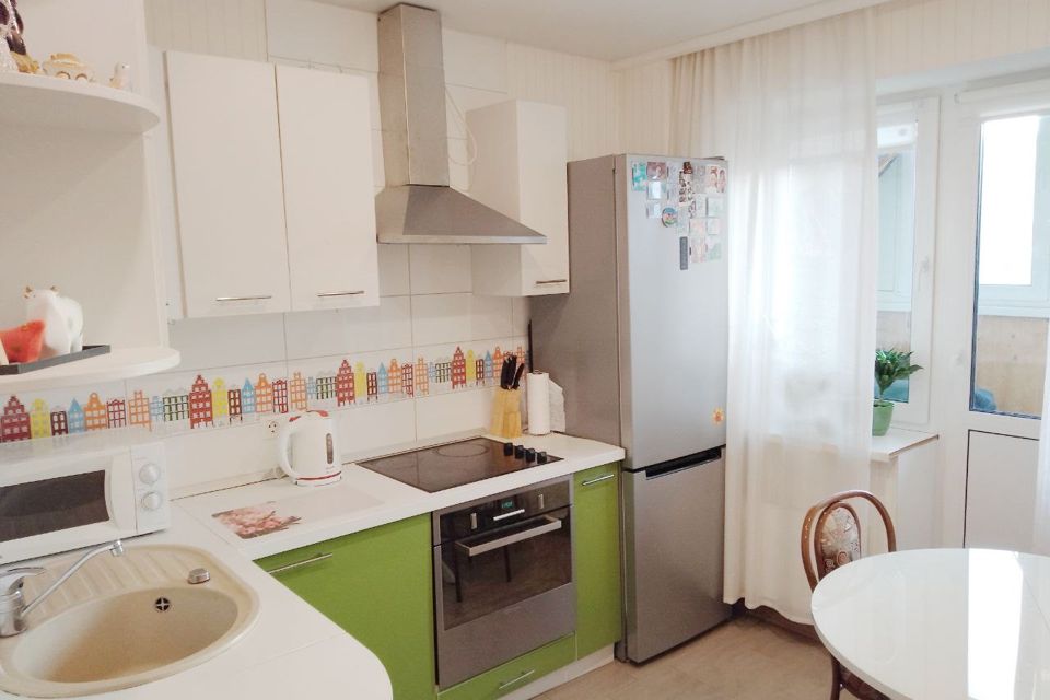 Продаётся 2-комнатная квартира, 59.5 м²