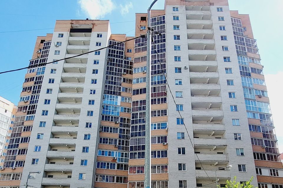 Продаётся 2-комнатная квартира, 62 м²