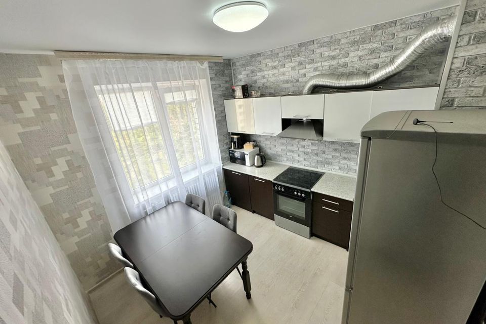 Продаётся 1-комнатная квартира, 40.8 м²