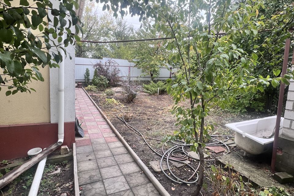 Продаётся 2-этажный дом, 140 м²