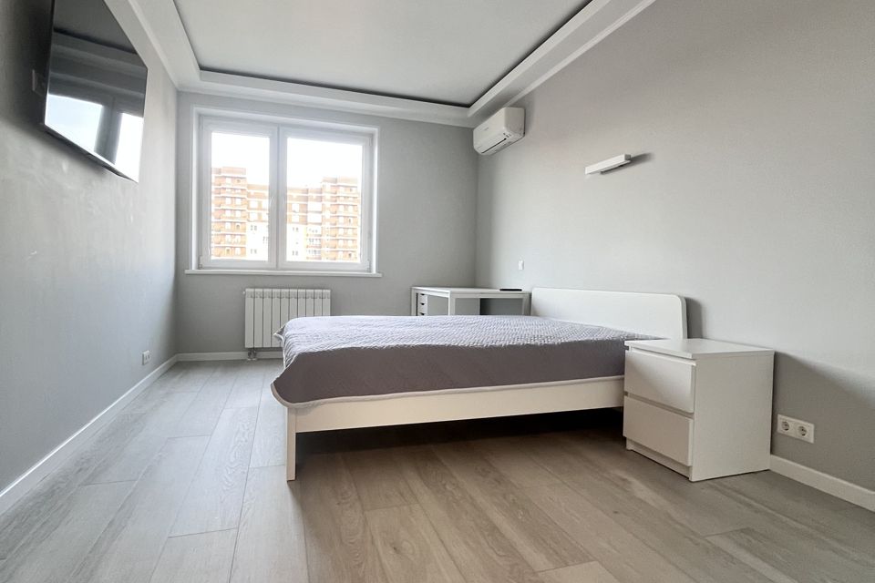 Продаётся 1-комнатная квартира, 38 м²
