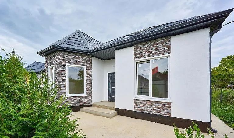 Продаётся 1-этажный дом, 100 м²