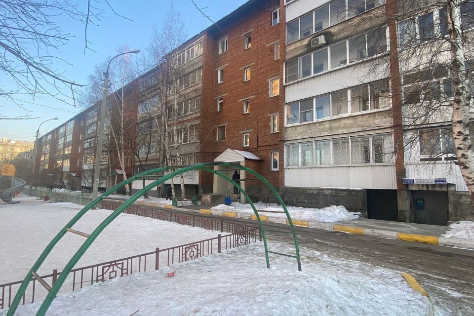 Продаётся 3-комнатная квартира, 62.7 м²