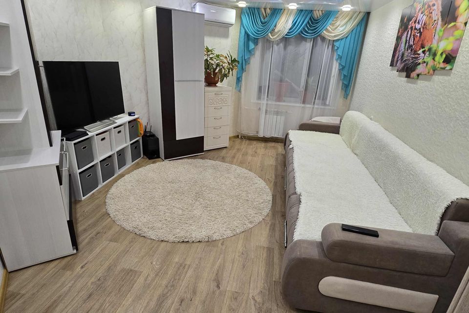 Продаётся 2-комнатная квартира, 56.4 м²