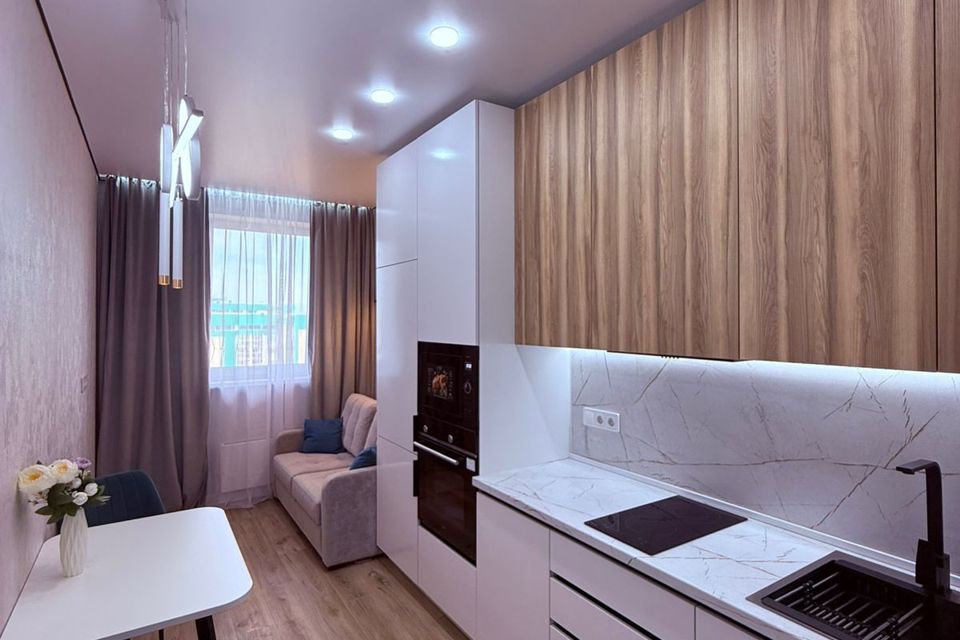 Продаётся 1-комнатная квартира, 42 м²