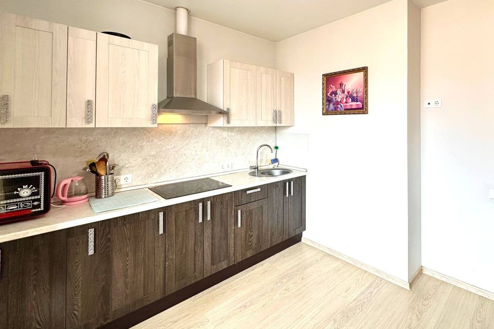 Продаётся 2-комнатная квартира, 69.9 м²