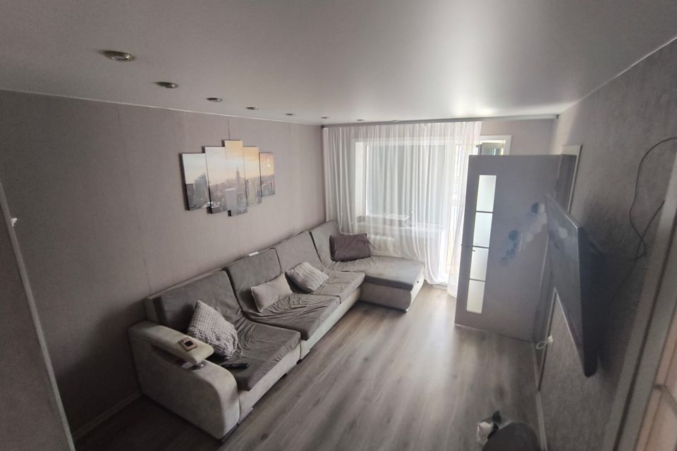 Сдаётся 3-комнатная квартира, 47.3 м²