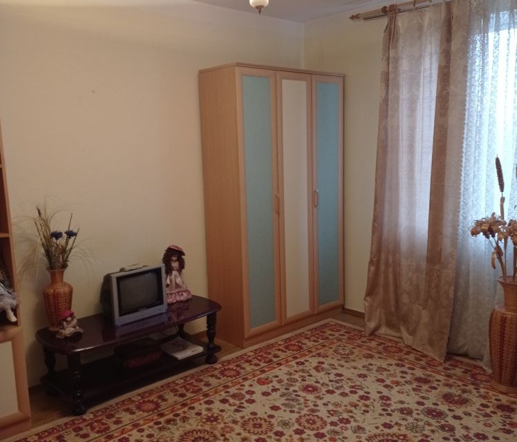 Продаётся 2-комнатная квартира, 60.7 м²