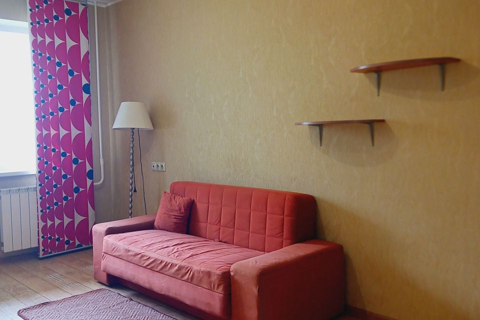 Продаётся 1-комнатная квартира, 35.7 м²