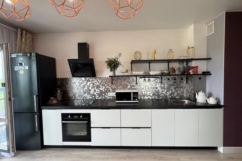 Продаётся 2-комнатная квартира, 56 м²