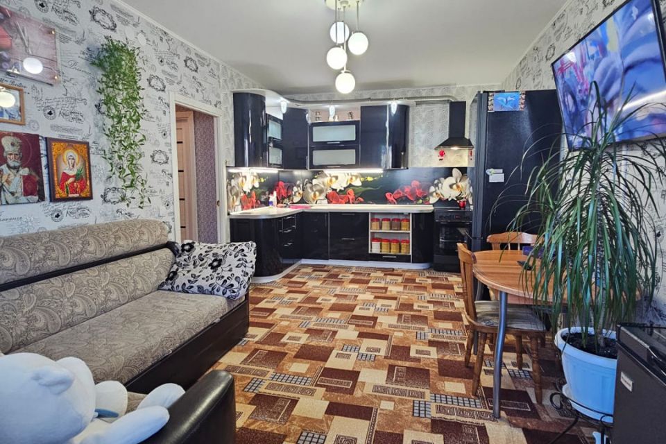Продаётся 1-комнатная квартира, 48 м²