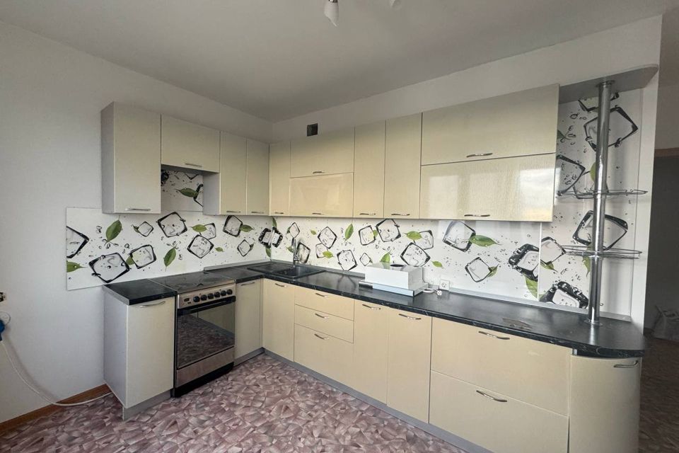 Продаётся 3-комнатная квартира, 81.1 м²