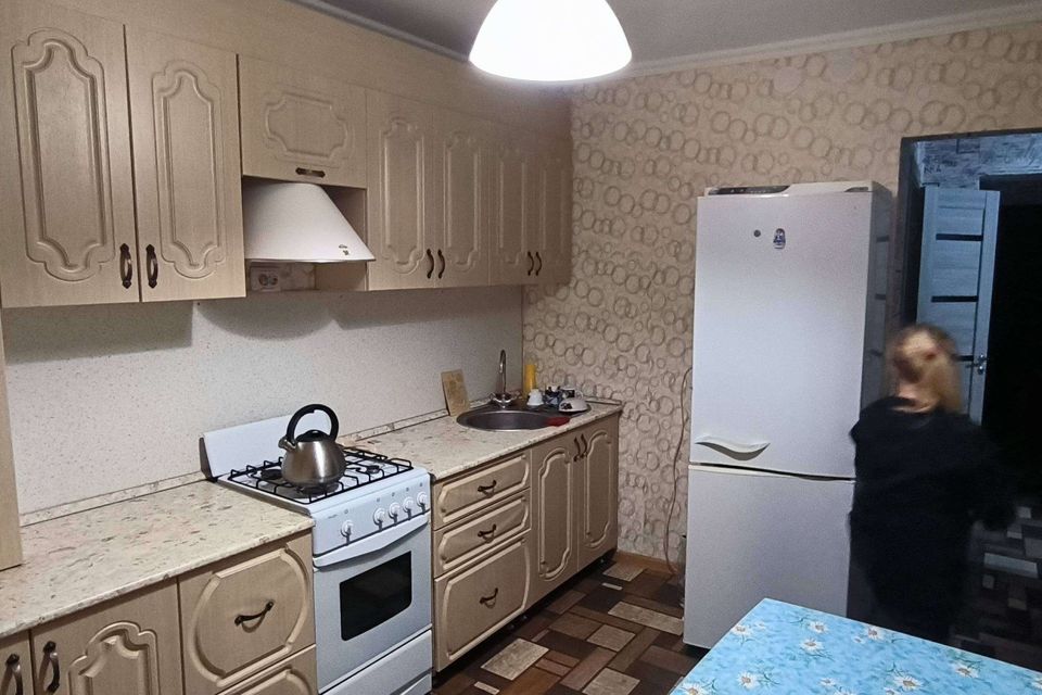 Сдаётся 1-комнатная квартира, 37 м²