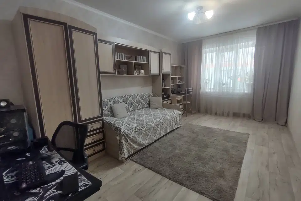 Продаётся 2-комнатная квартира, 60.5 м²