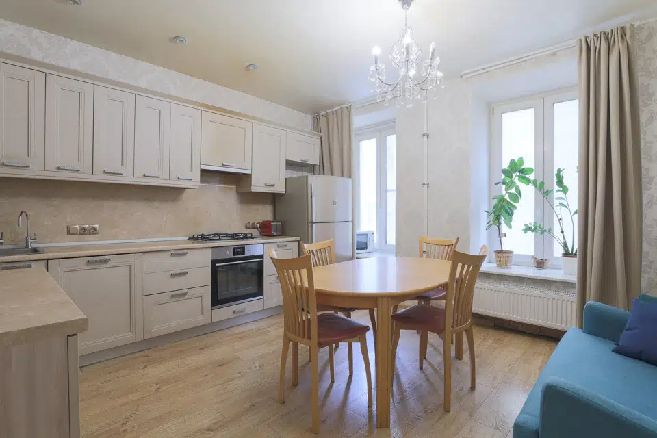 Продаётся 3-комнатная квартира, 90.2 м²