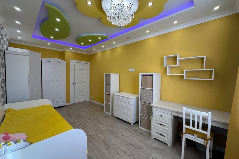 Продаётся 3-комнатная квартира, 79.3 м²