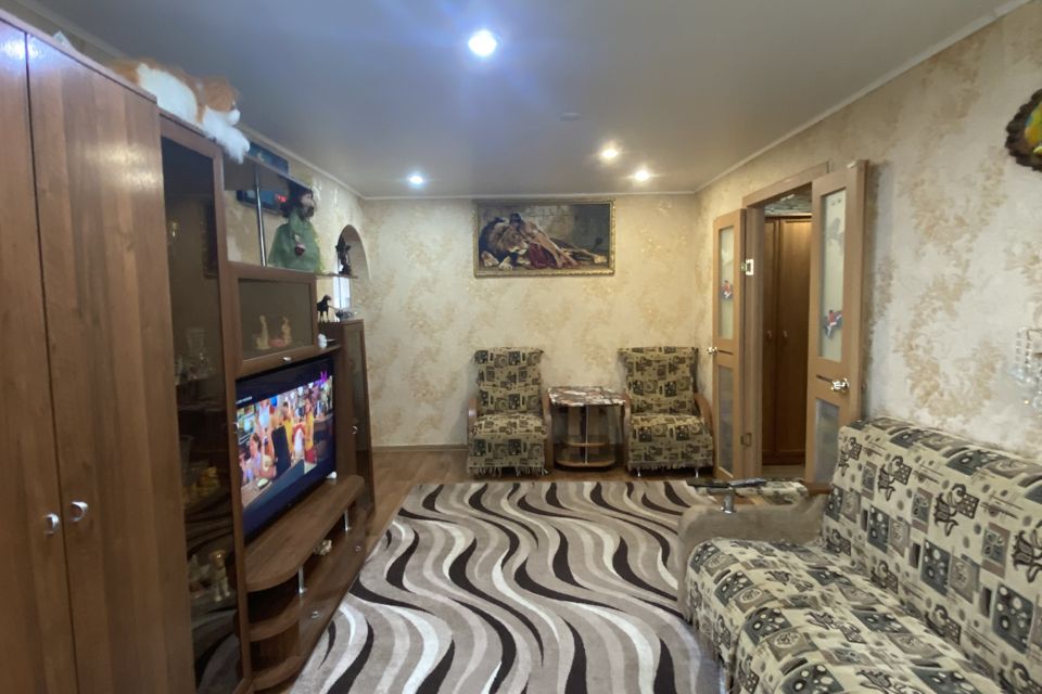 Продаётся 3-комнатная квартира, 58 м²