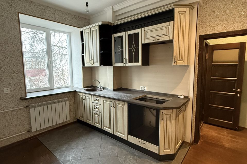 Продаётся 2-комнатная квартира, 55.8 м²