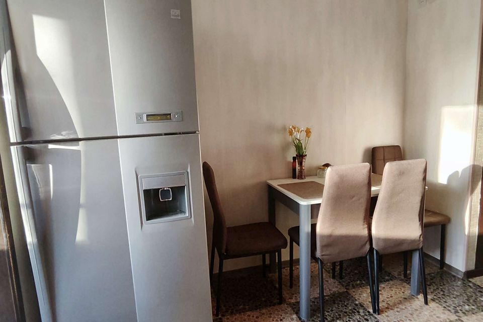 Продаётся 3-комнатная квартира, 66.4 м²