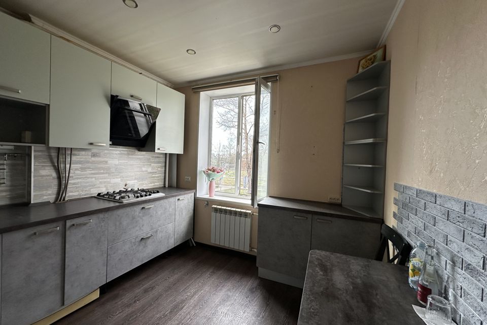 Продаётся 1-комнатная квартира, 37.2 м²