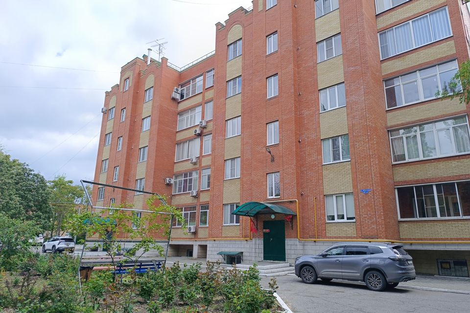 Продаётся 1-комнатная квартира, 59.1 м²