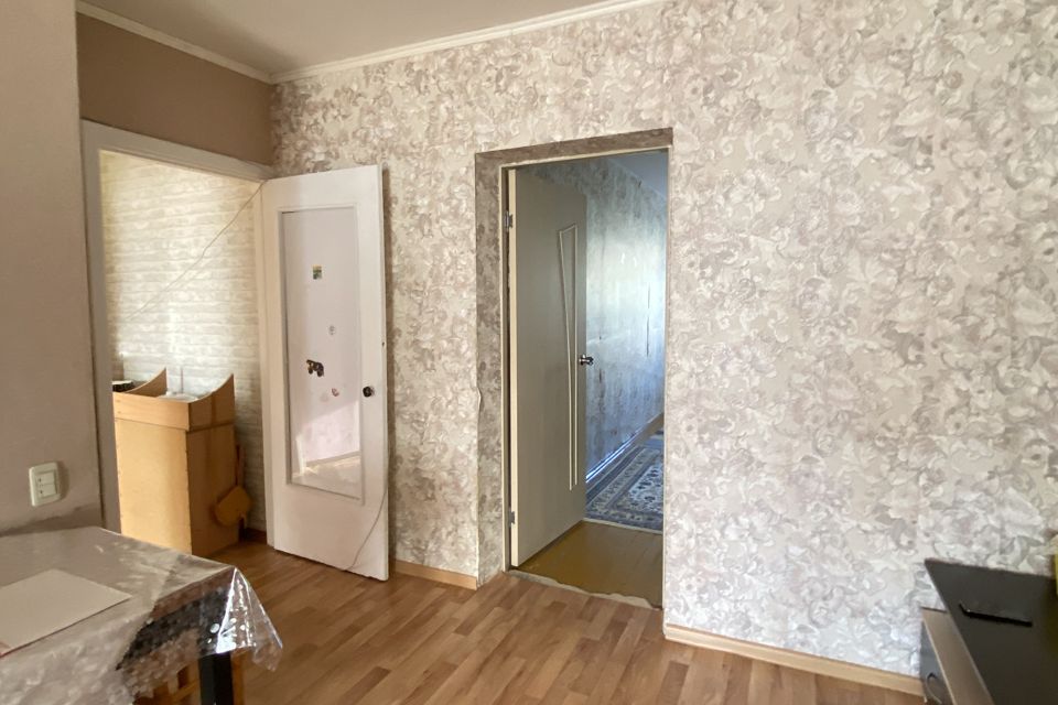 Продаётся 3-комнатная квартира, 57.3 м²