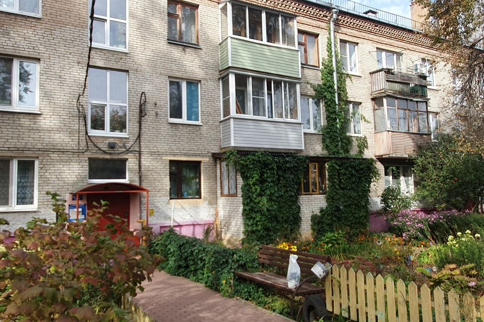 Продаётся 3-комнатная квартира, 44.2 м²