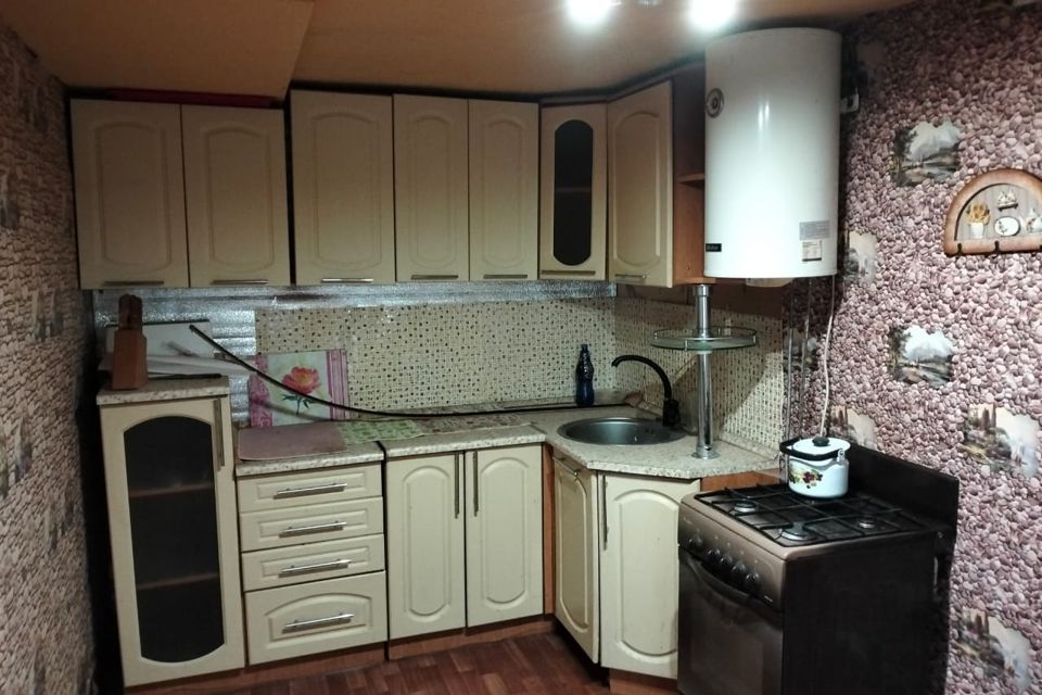 Продаётся 2-комнатная квартира, 30.5 м²