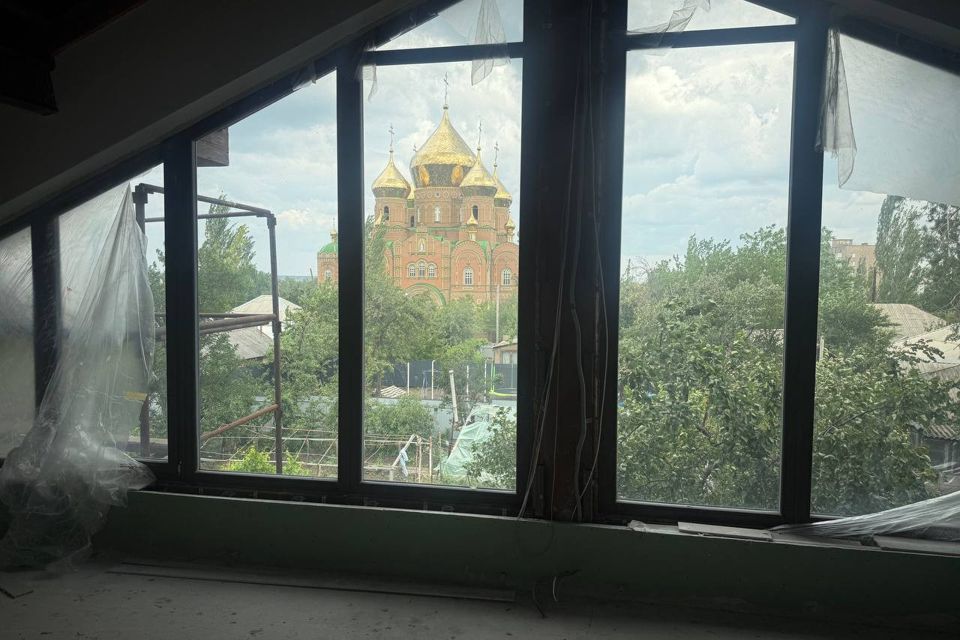 Продаётся 2-этажный дом, 520 м²