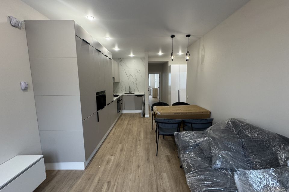 Продаётся 2-комнатная квартира, 57 м²