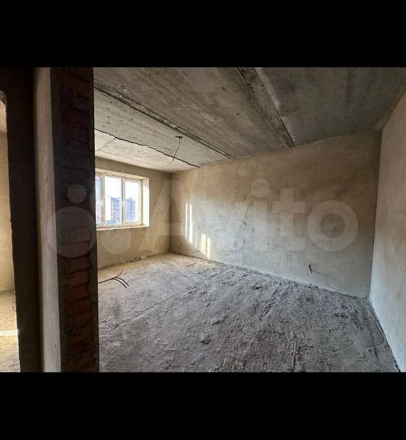Продаётся 1-комнатная квартира, 42 м²