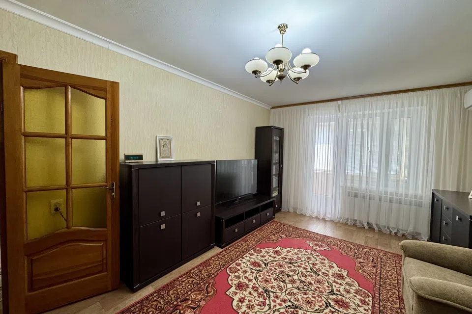 Продаётся 2-комнатная квартира, 57 м²