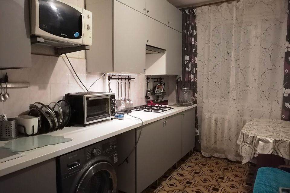 Продаётся 3-комнатная квартира, 63.1 м²