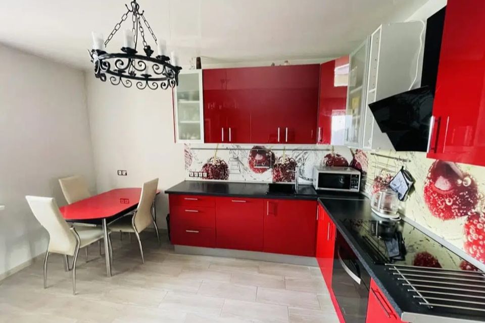 Продаётся 2-комнатная квартира, 73.3 м²