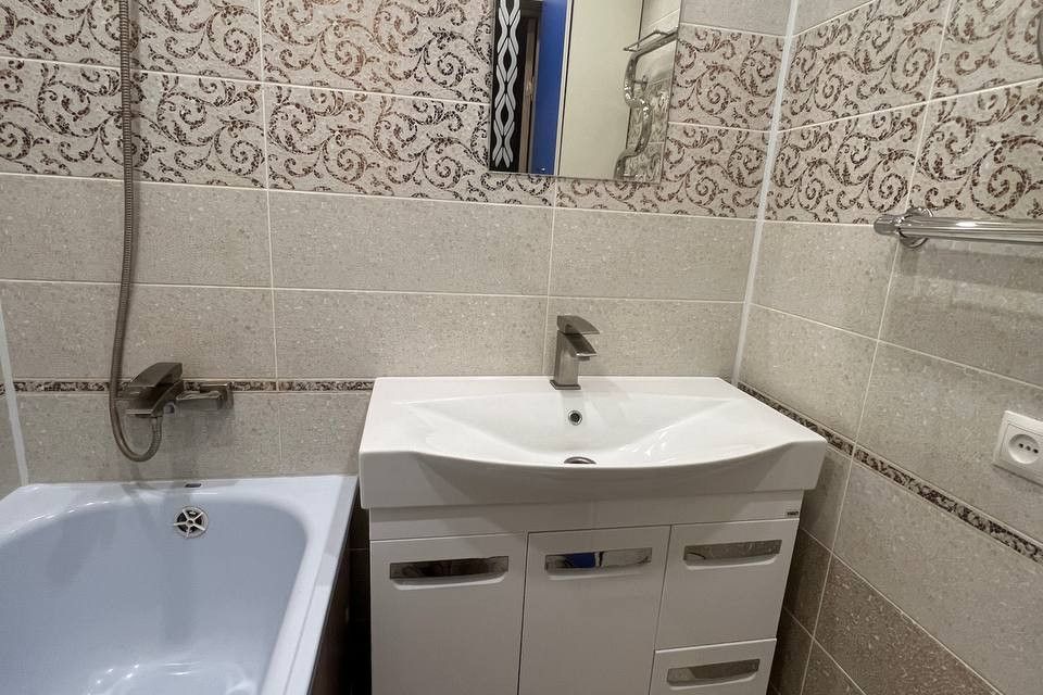 Продаётся 2-комнатная квартира, 47.2 м²