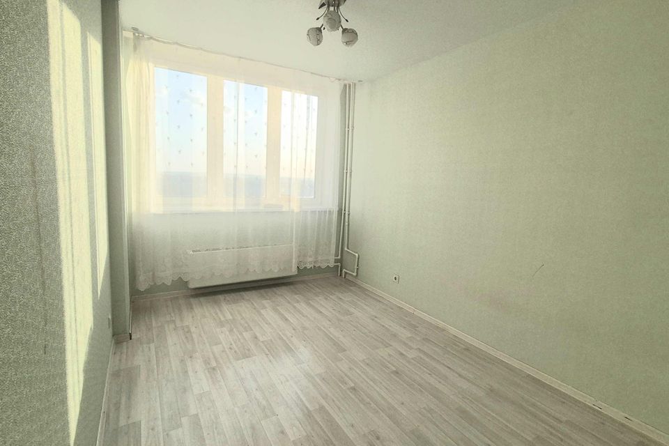 Продаётся 1-комнатная квартира, 37 м²